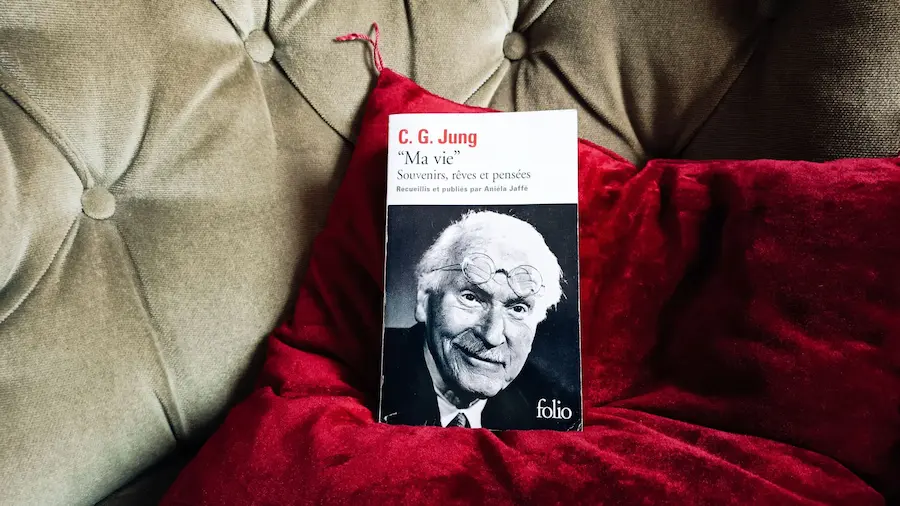 Lire un livre de Carl Gustav Jung